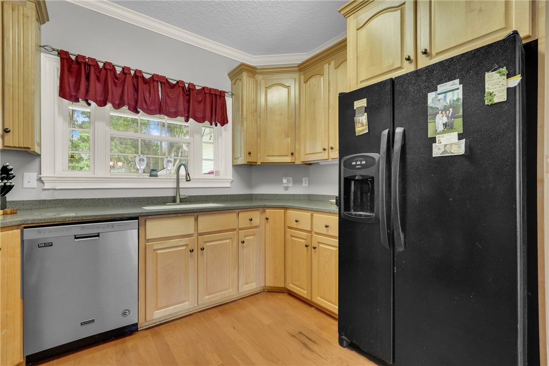 1247 Sapelo Cir SE Circle