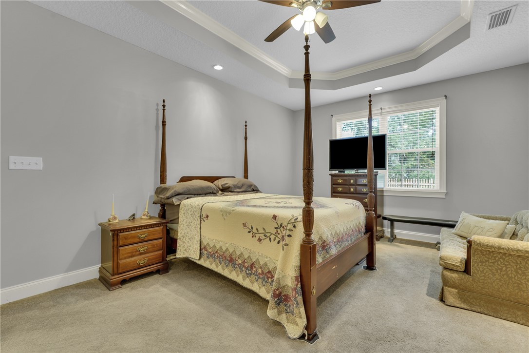 1247 Sapelo Cir SE Circle