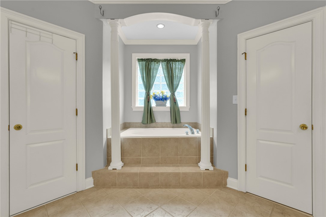 1247 Sapelo Cir SE Circle