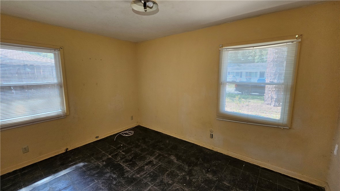 106 Fairman Ave