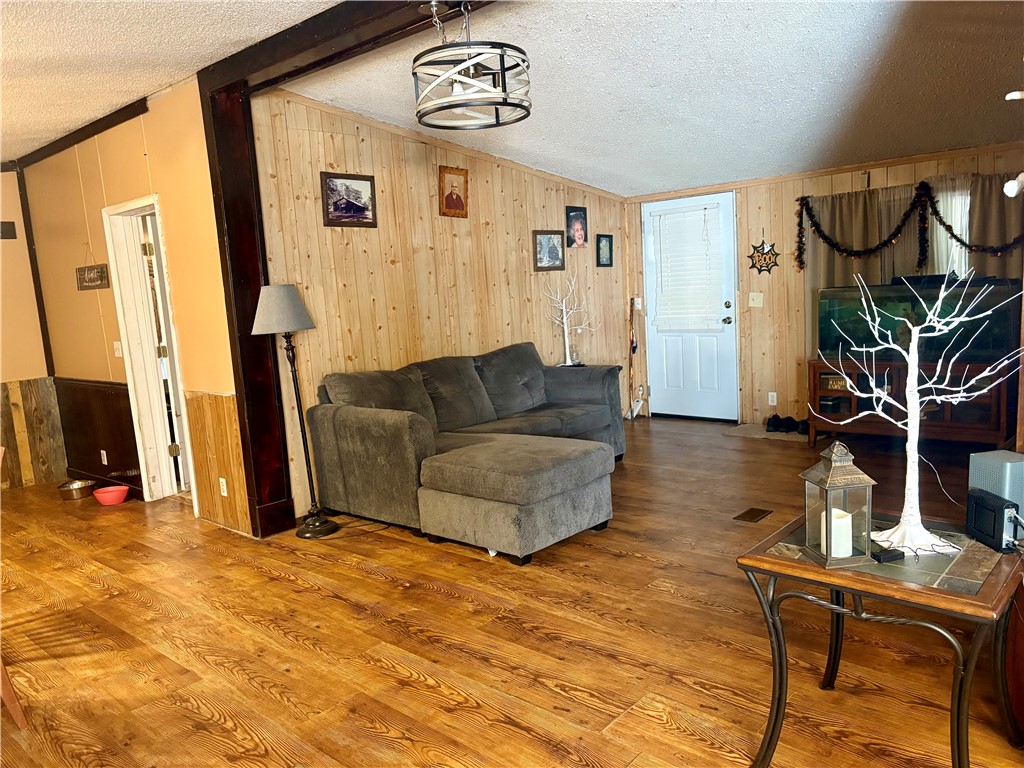 5641 Fleetwood Lane
