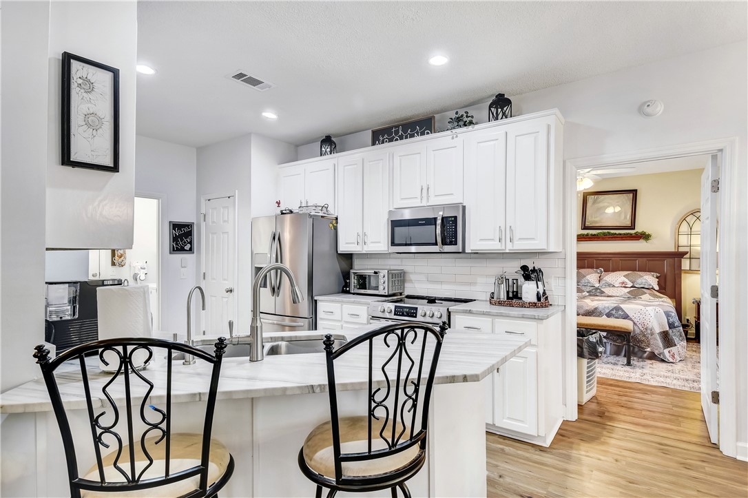 121 Baywood Circle