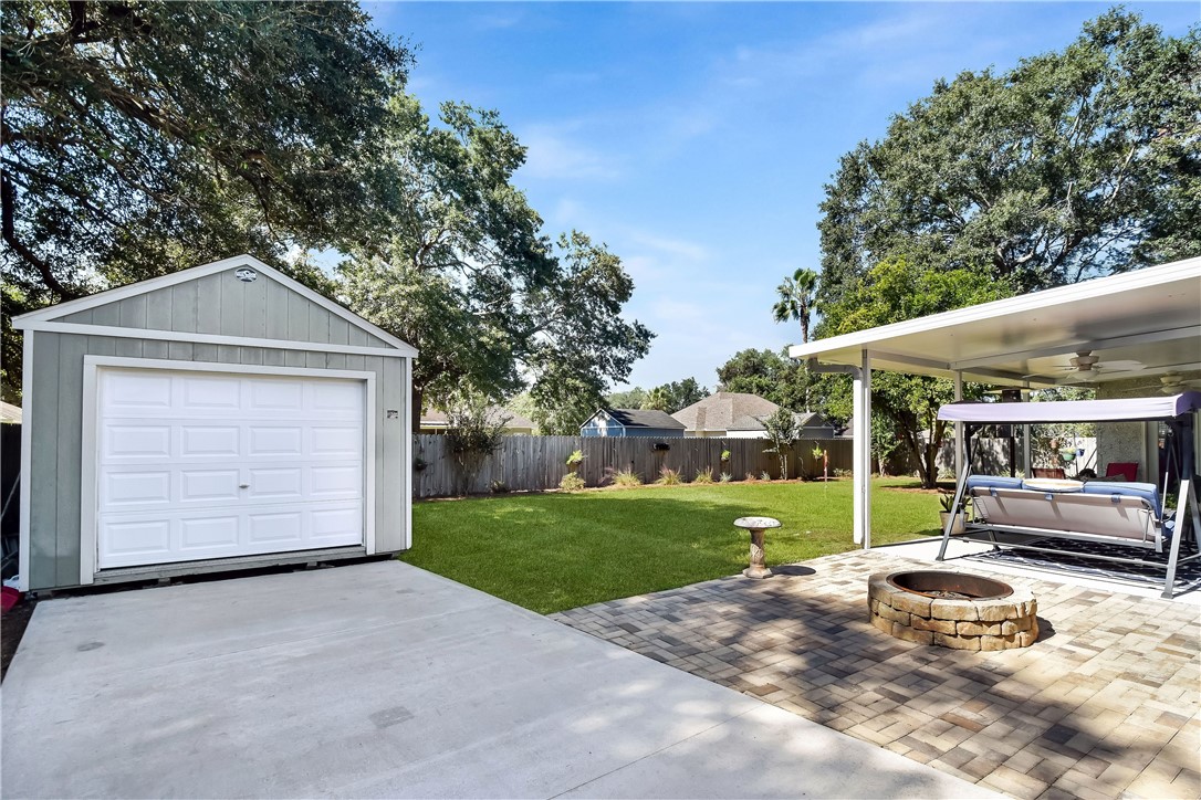 121 Baywood Circle