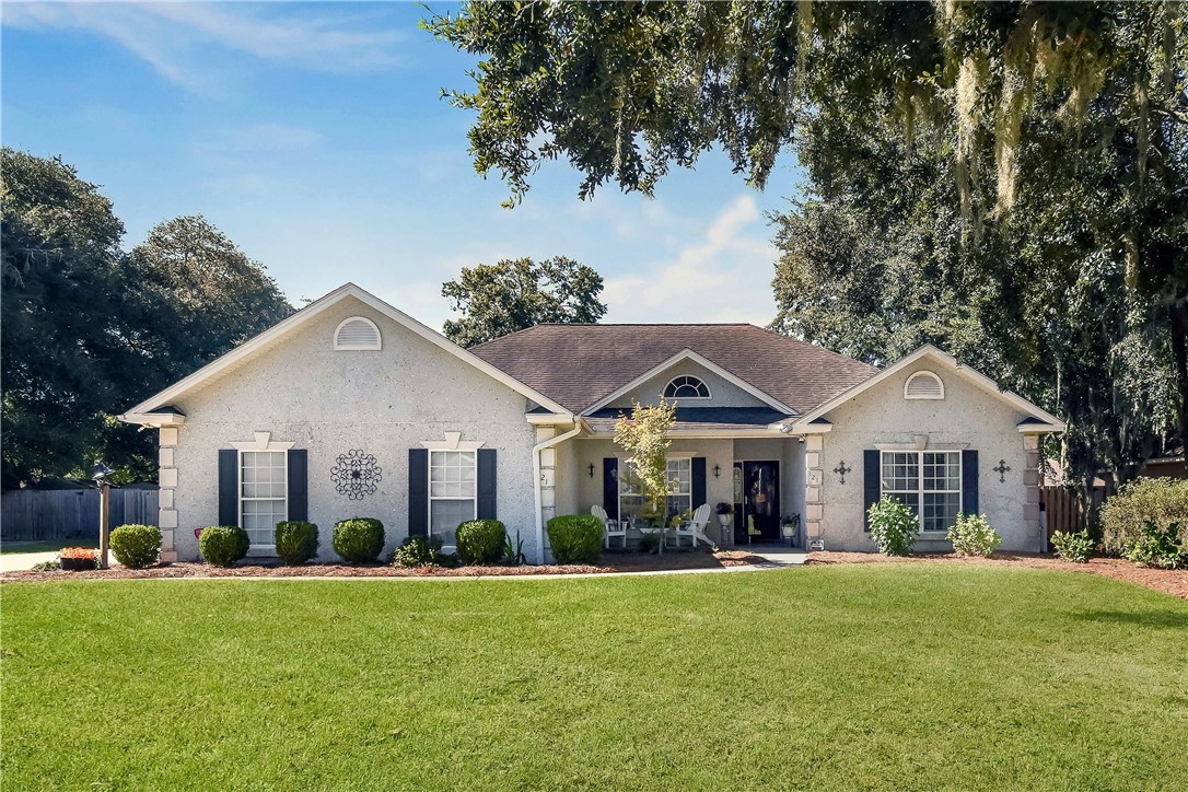 121 Baywood Circle