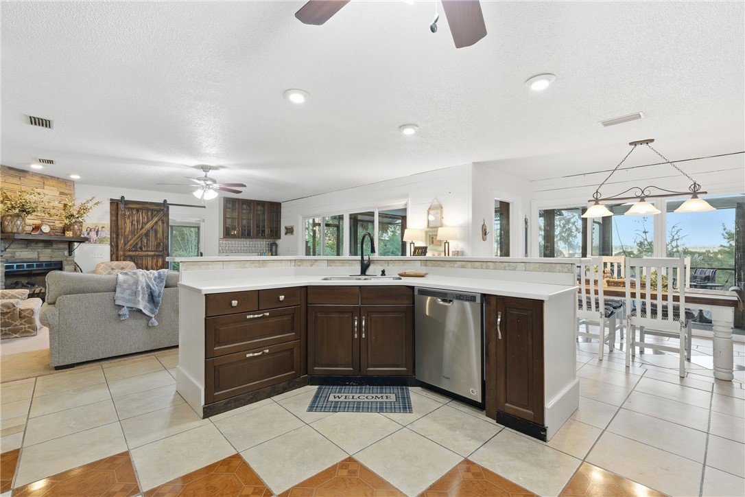 1494 Forest Marsh Loop NE