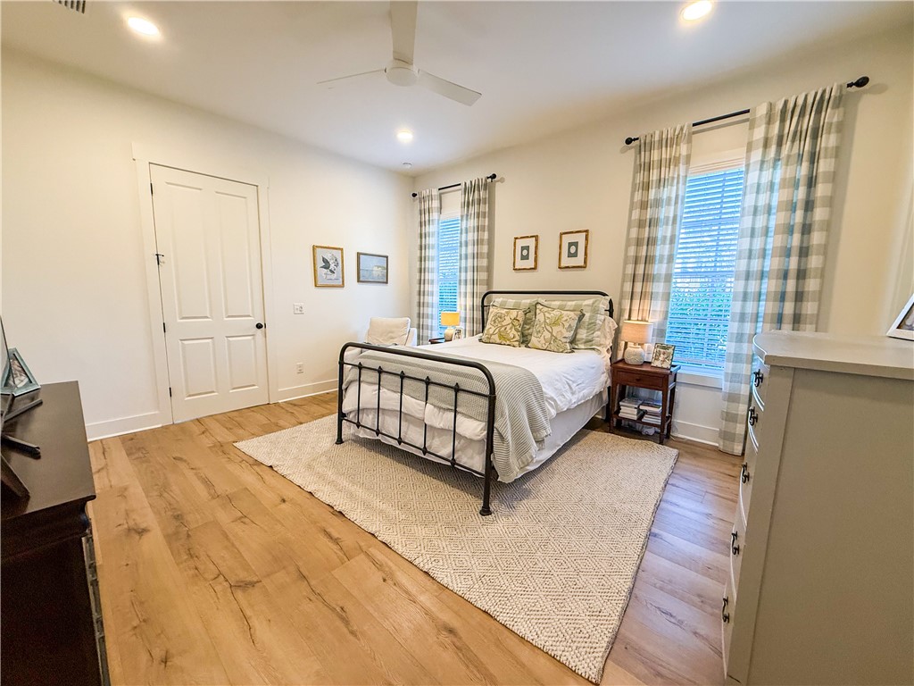 153 PALMERA Lane