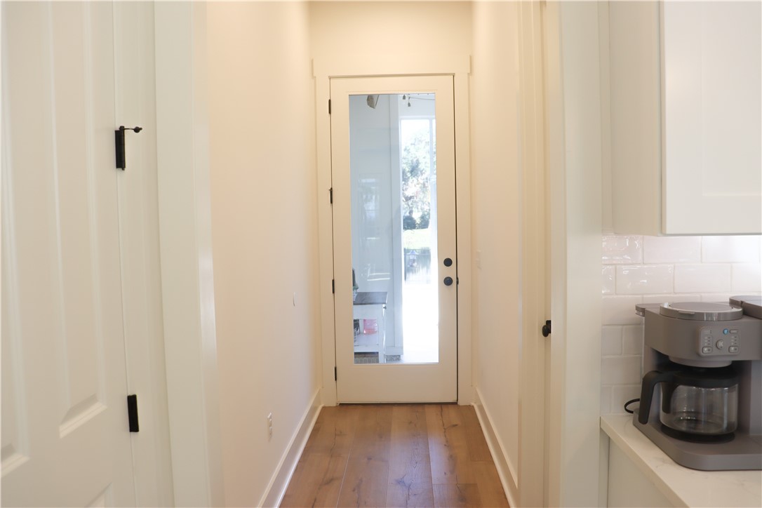 153 PALMERA Lane