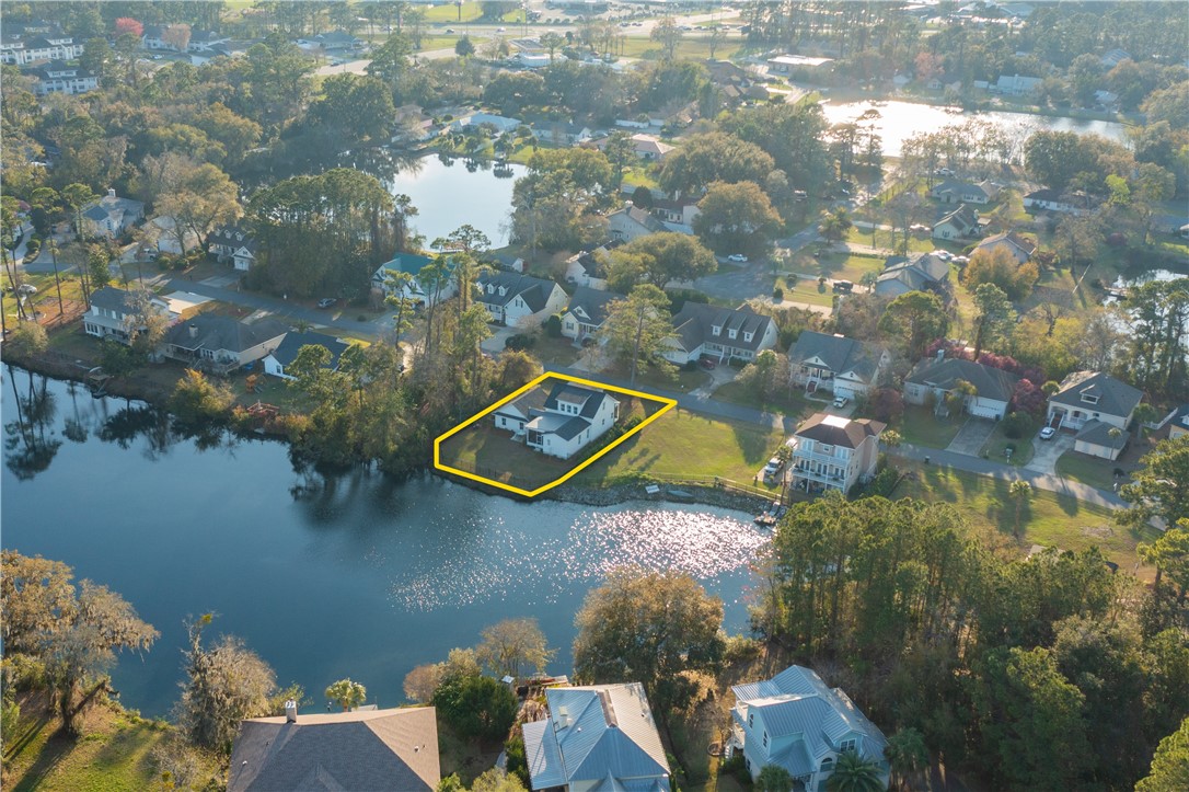 153 PALMERA Lane