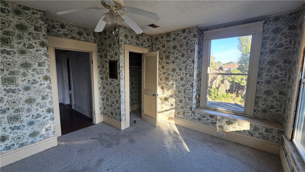 1110 Elizabeth Street