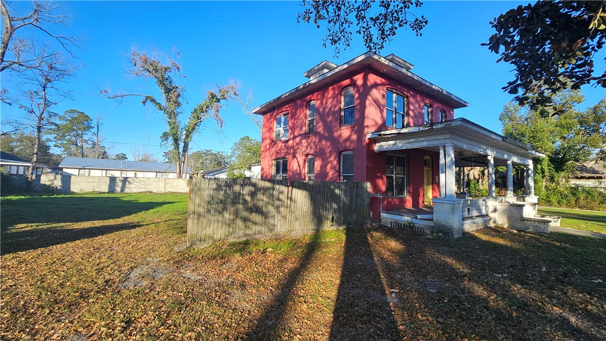 1110 Elizabeth Street