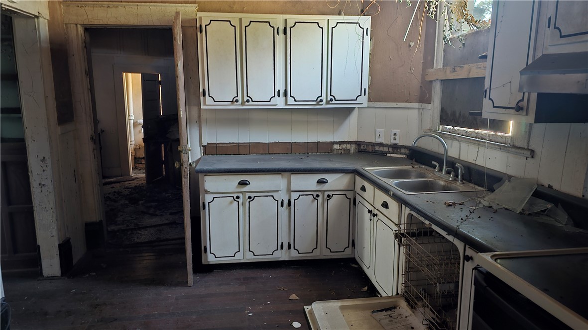 1110 Elizabeth Street