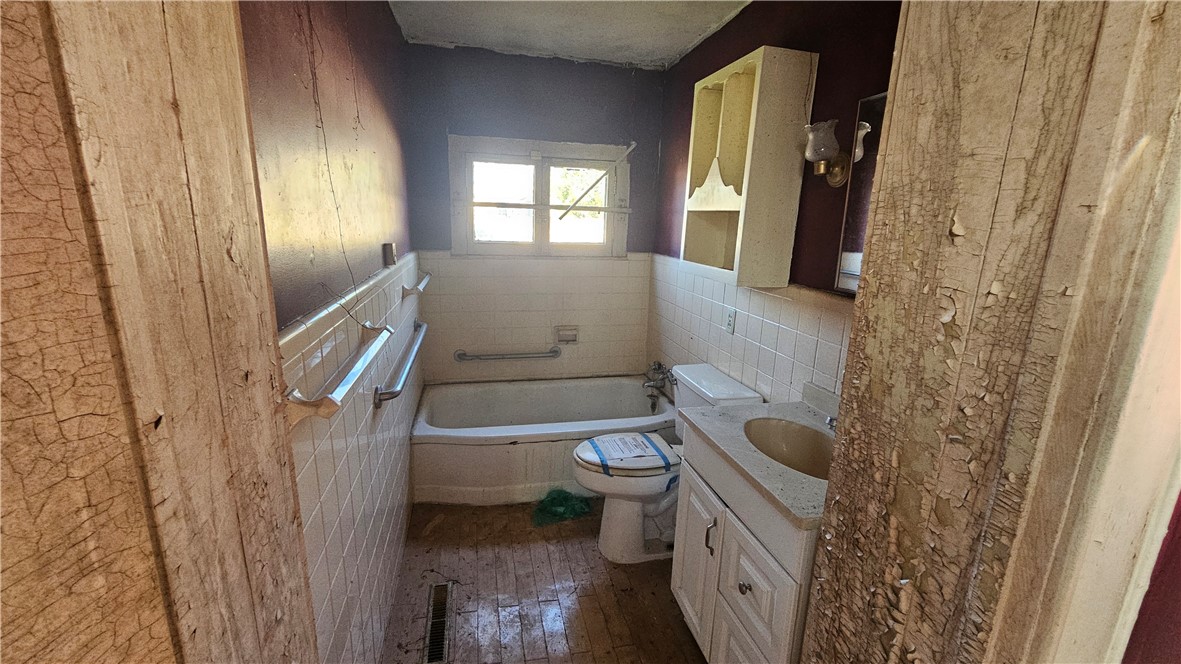 1110 Elizabeth Street