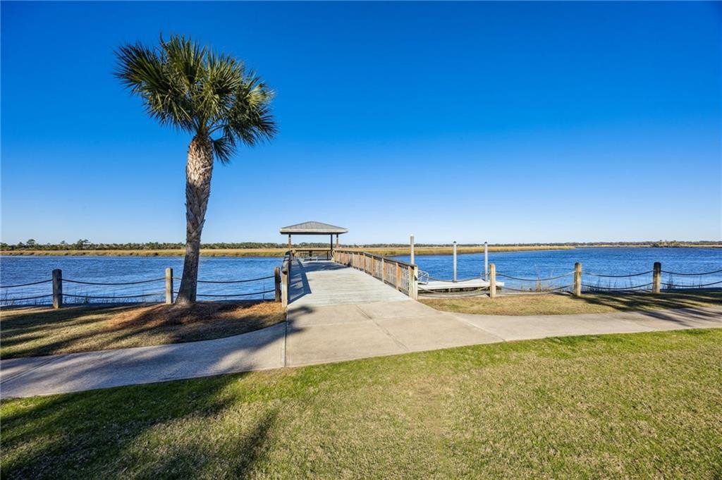 321 Harbour Island Circle