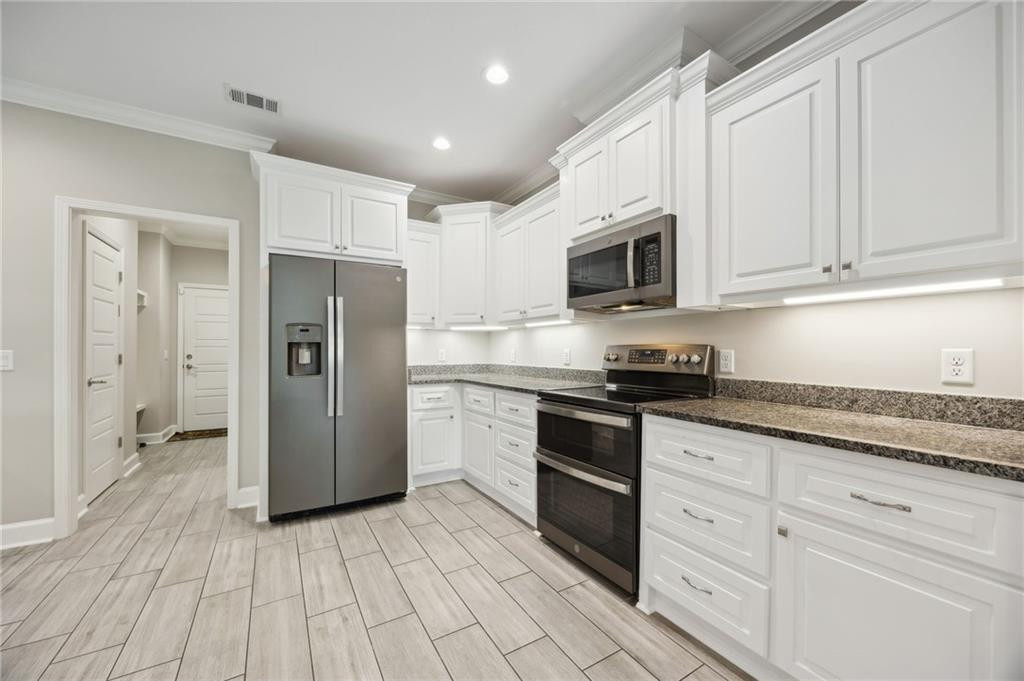 321 Harbour Island Circle
