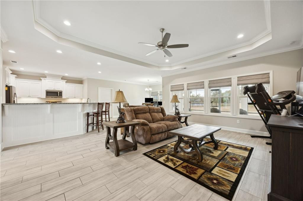 321 Harbour Island Circle