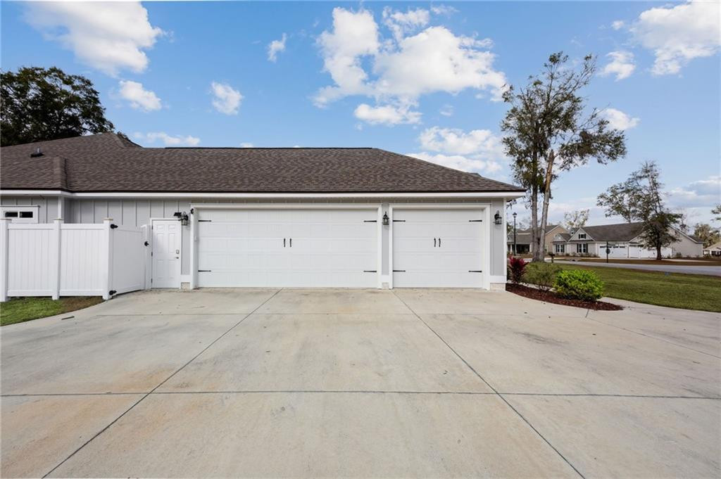 321 Harbour Island Circle