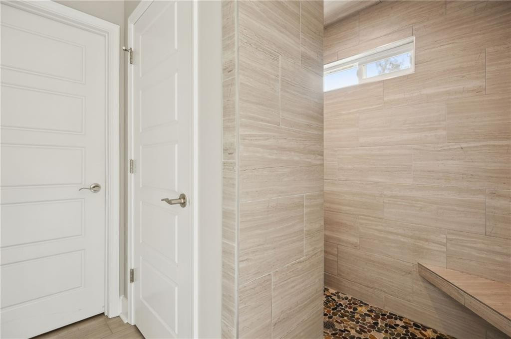 321 Harbour Island Circle