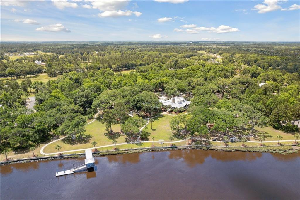 321 Harbour Island Circle