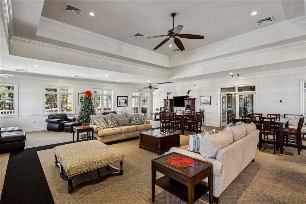 321 Harbour Island Circle