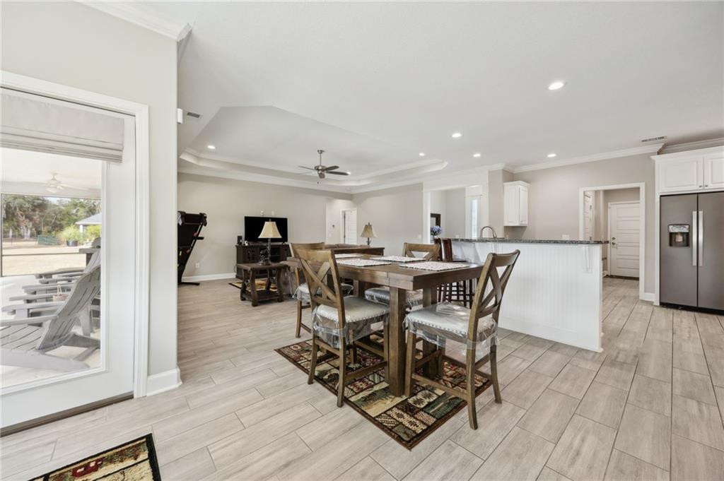 321 Harbour Island Circle