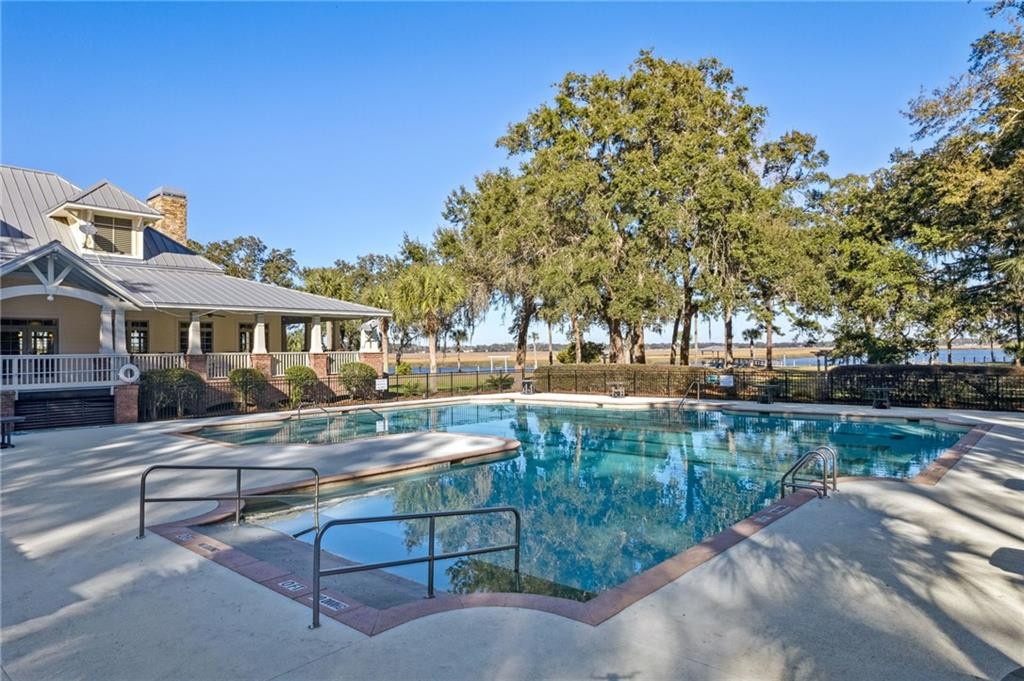 321 Harbour Island Circle