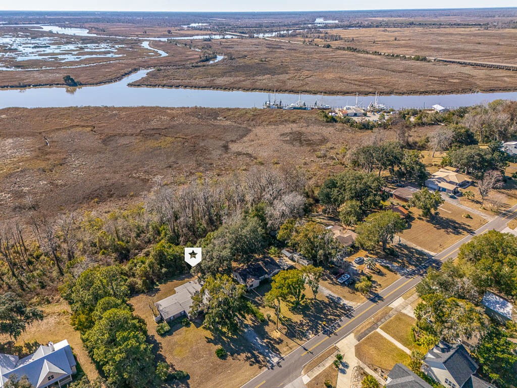 601 Fort King George Drive