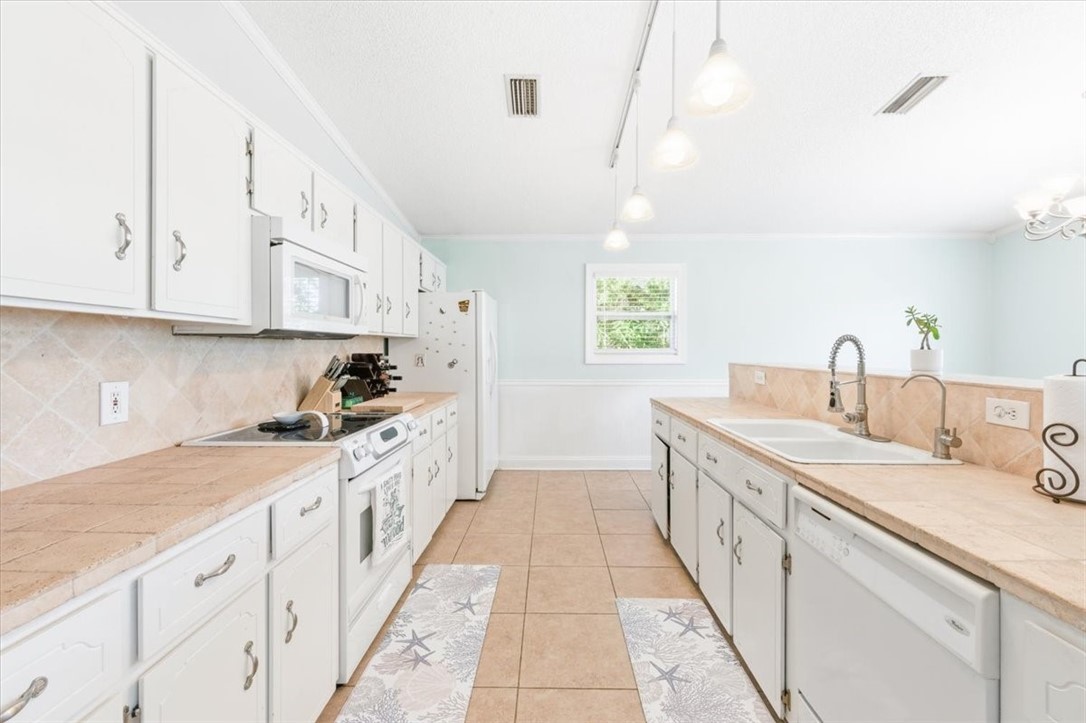 208 Paradise Marsh Circle