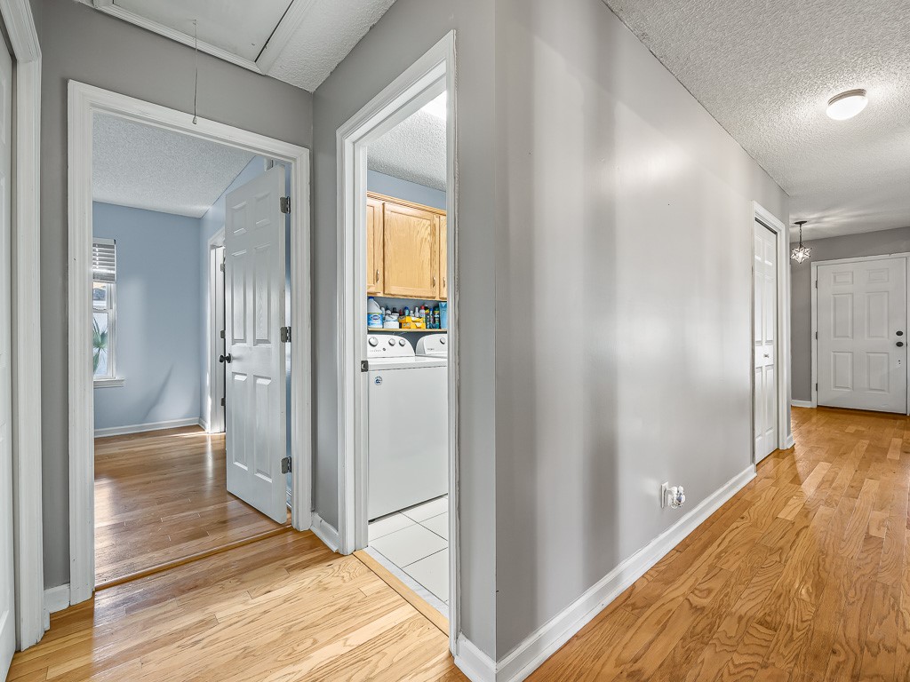 123 Stately Oaks Circle