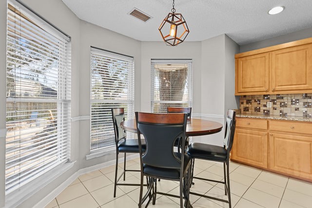 123 Stately Oaks Circle