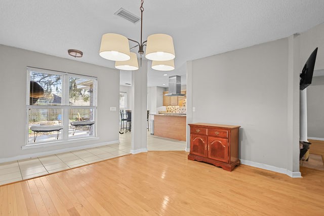 123 Stately Oaks Circle