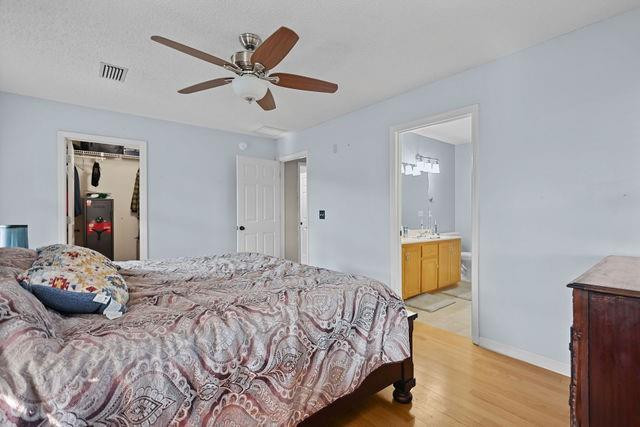 123 Stately Oaks Circle