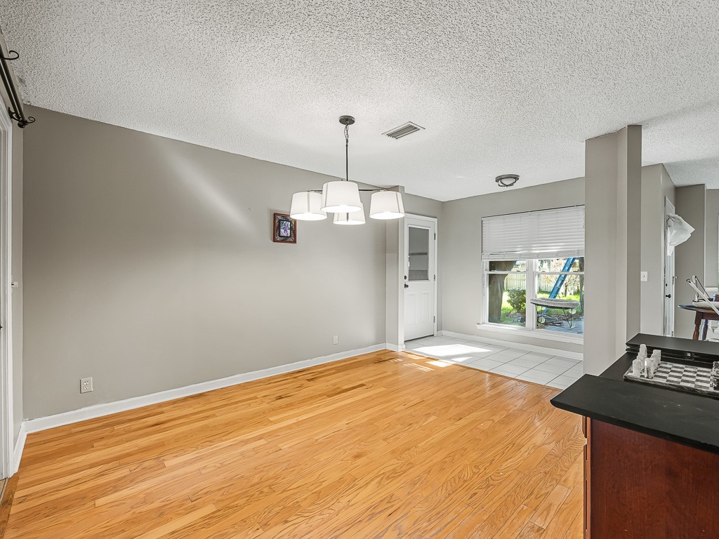 123 Stately Oaks Circle