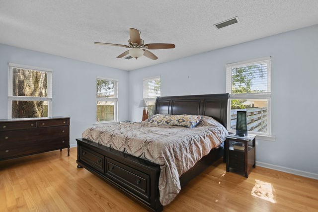 123 Stately Oaks Circle