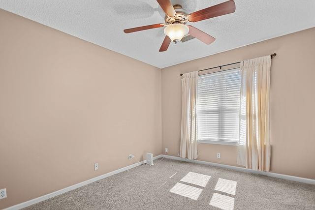 123 Stately Oaks Circle