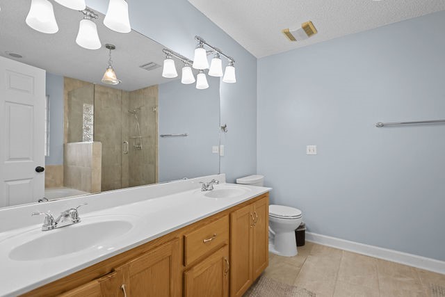 123 Stately Oaks Circle