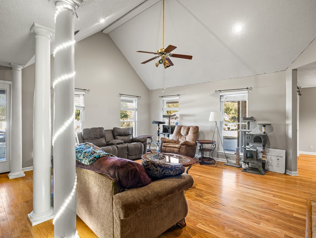 123 Stately Oaks Circle