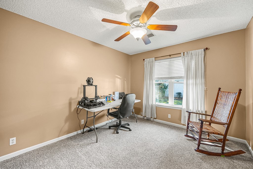 123 Stately Oaks Circle