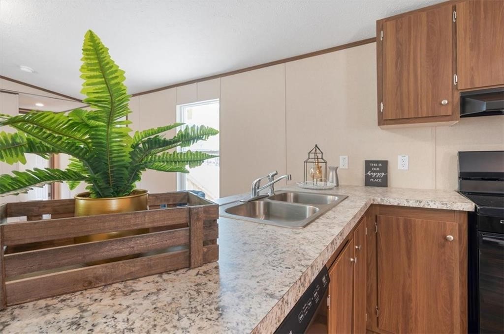 23 River Ridge Loop