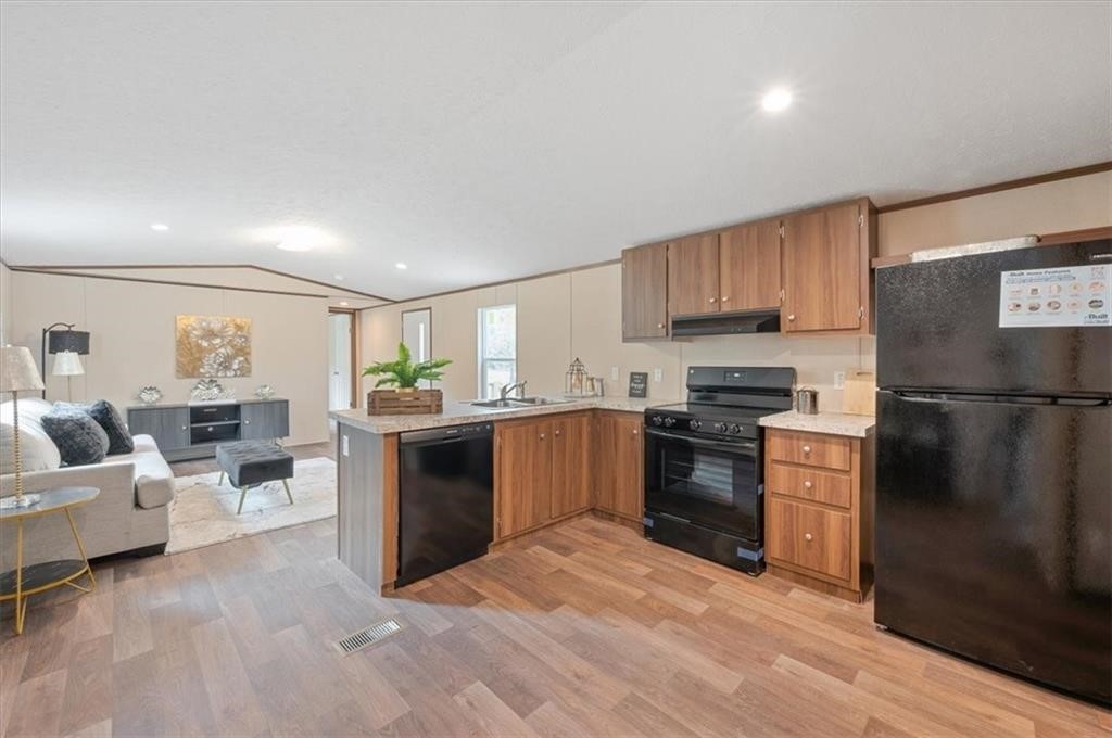 23 River Ridge Loop