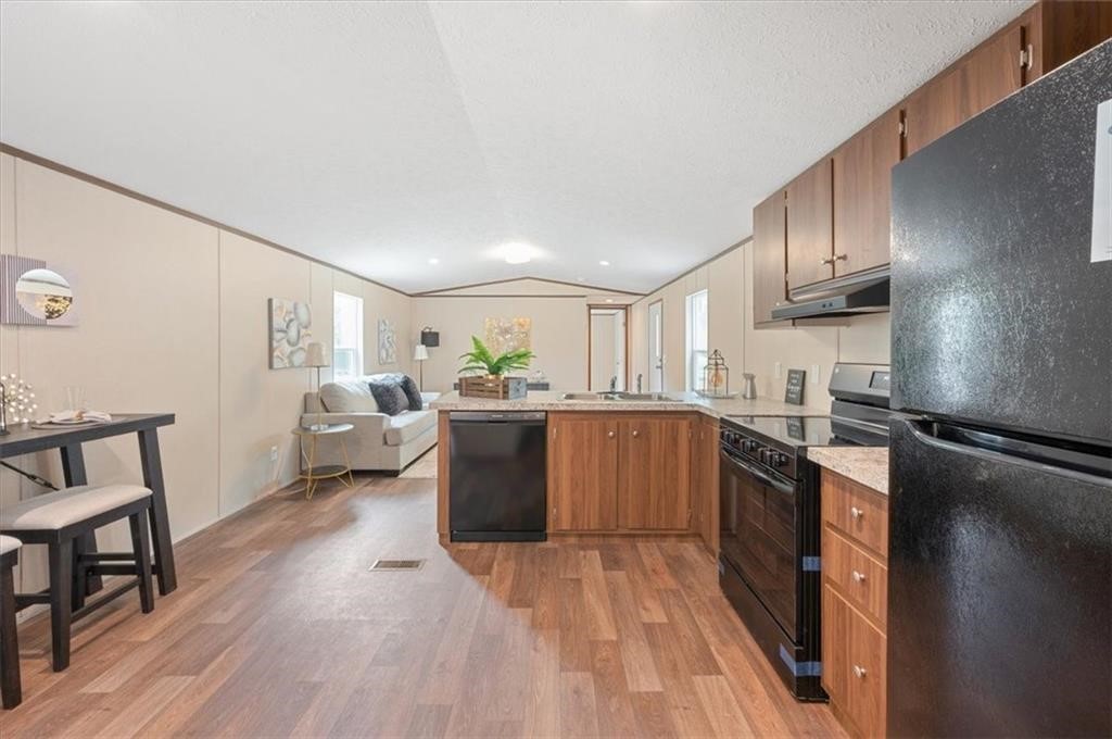 23 River Ridge Loop