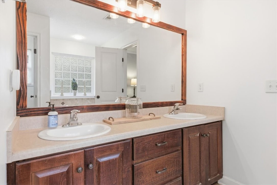 135 Kettle Creek Lane