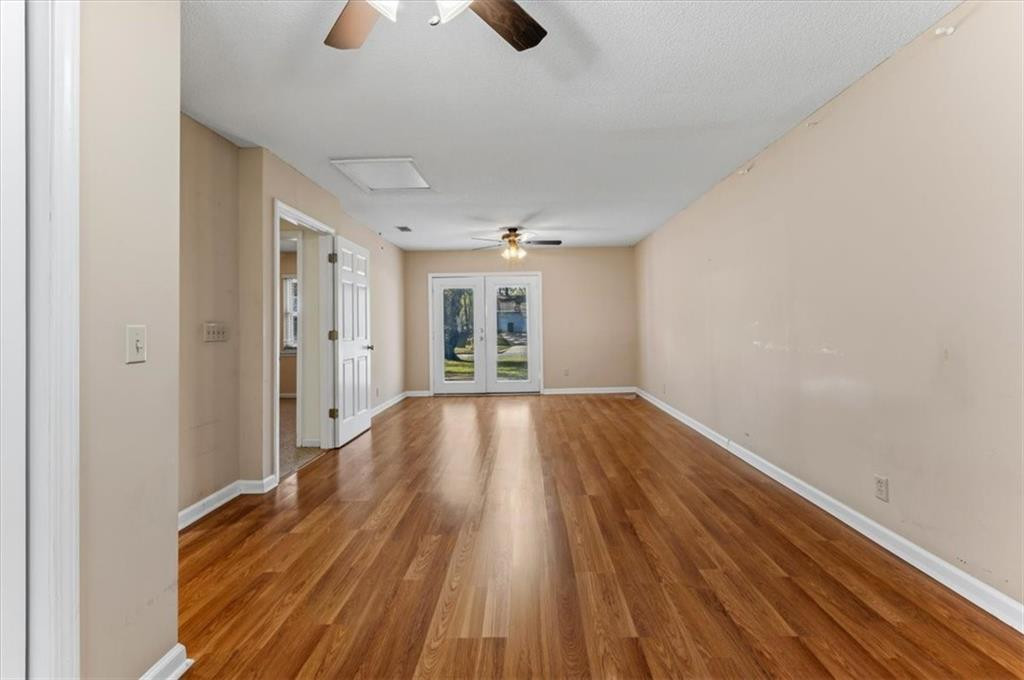 122 Chatford Drive