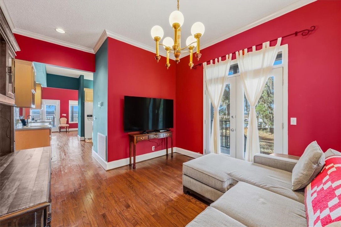 2713 Julienton Drive NE