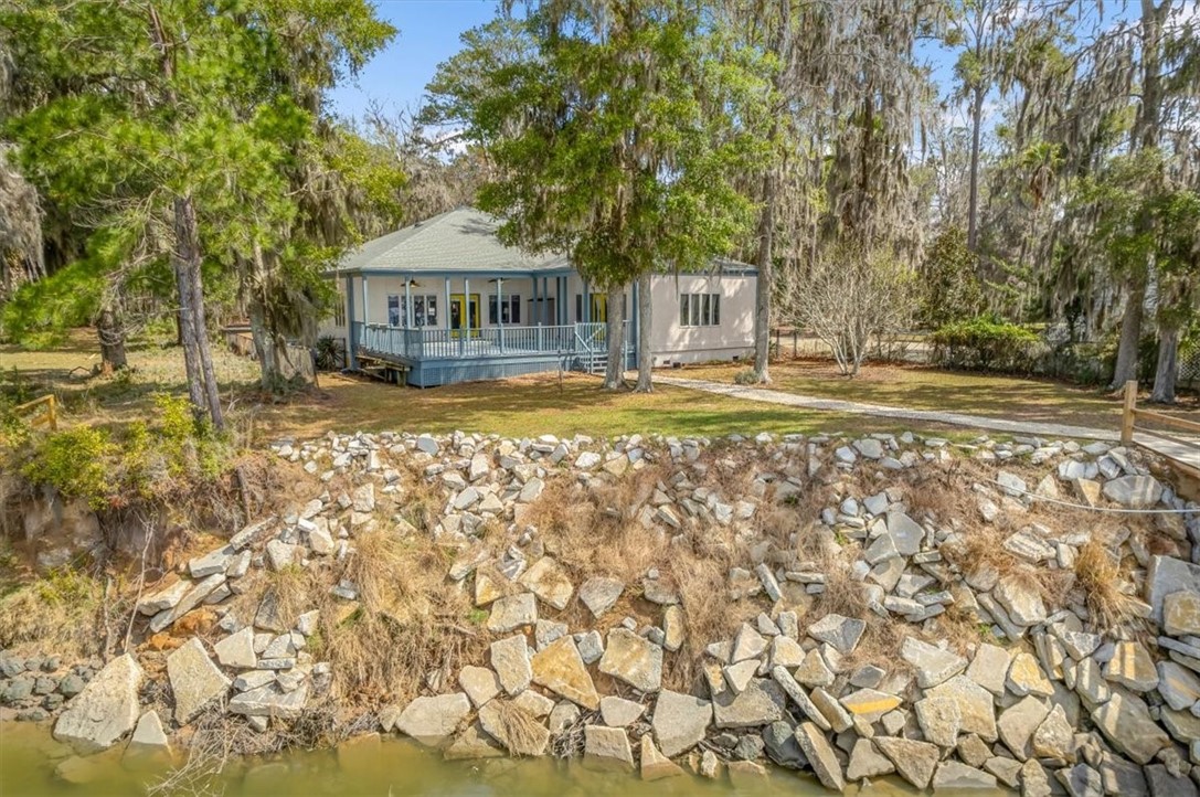 2713 Julienton Drive NE