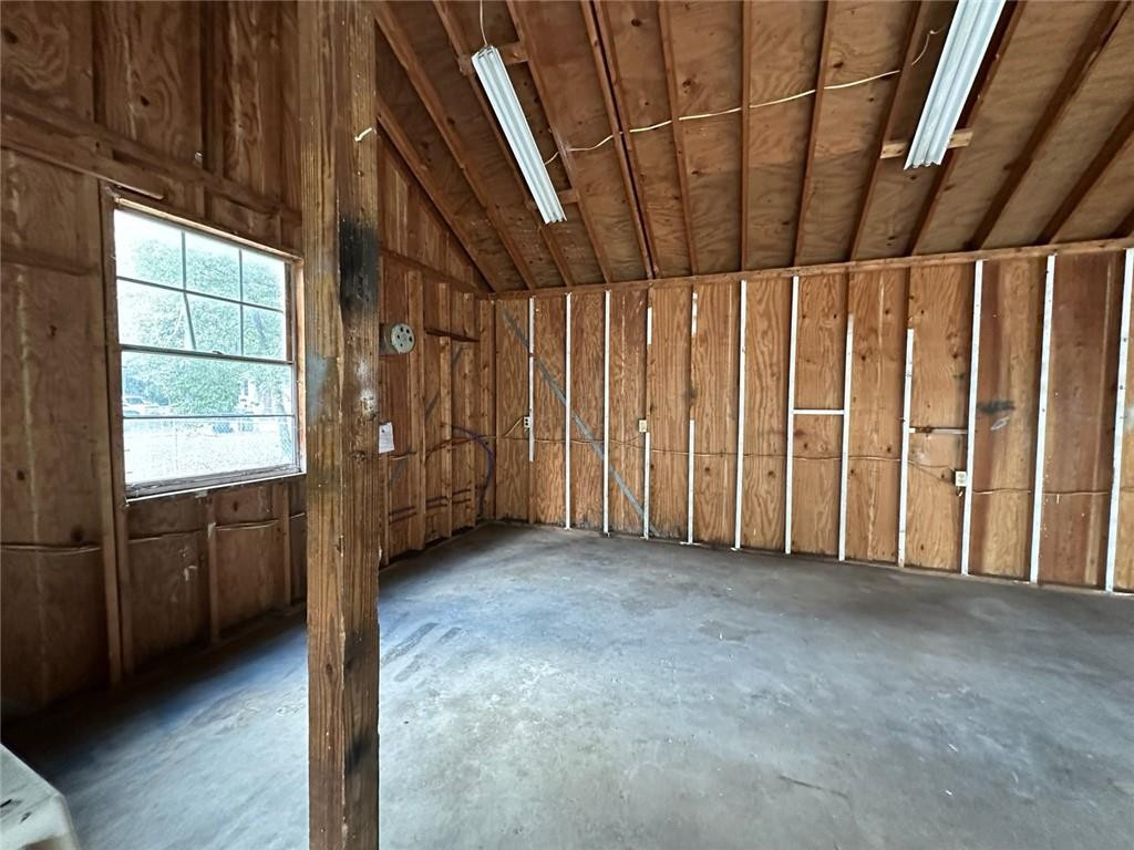 241 S Elm Lane