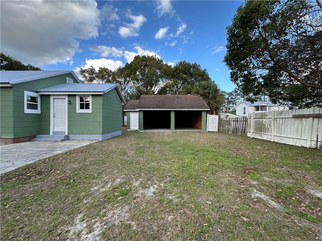 241 S Elm Lane