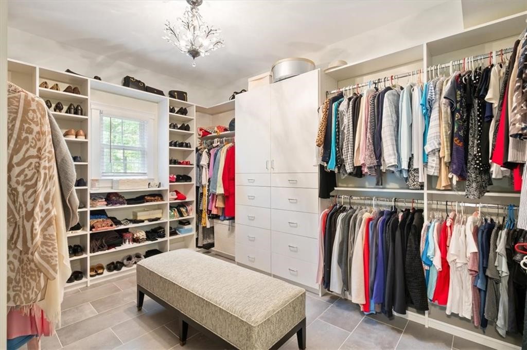 1121 Fair Hope Drive NE