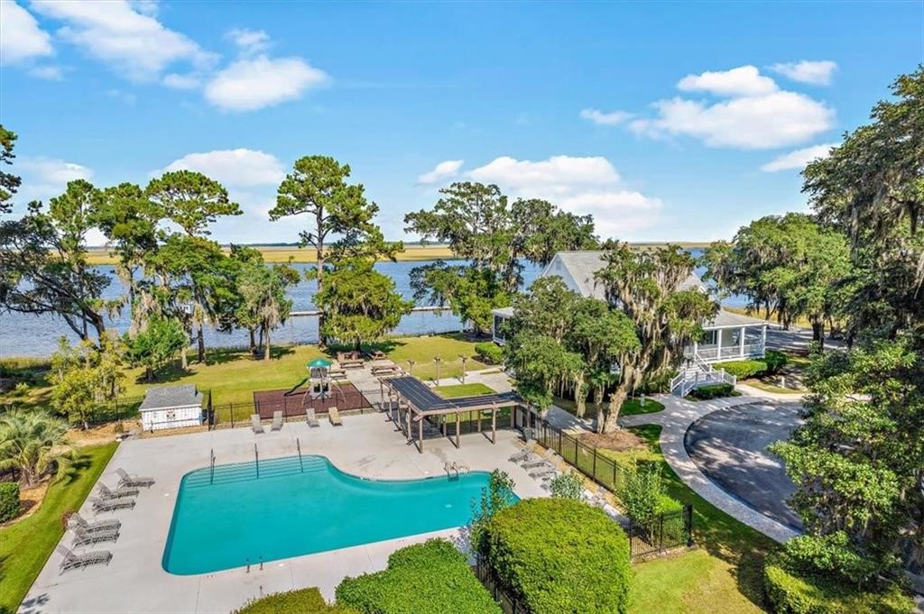 1121 Fair Hope Drive NE