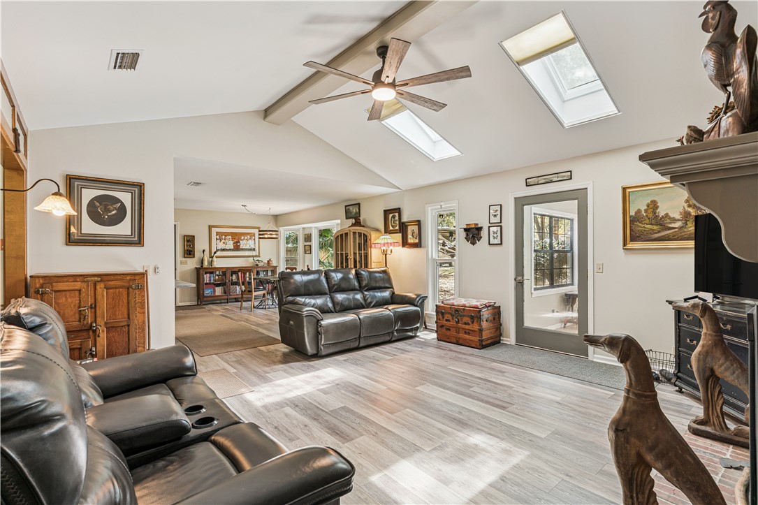 139 Mackay Drive