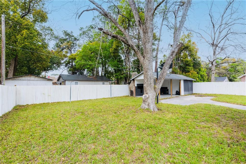 619 Oakwood Ave